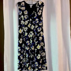 Navy floral cap sleeve dress